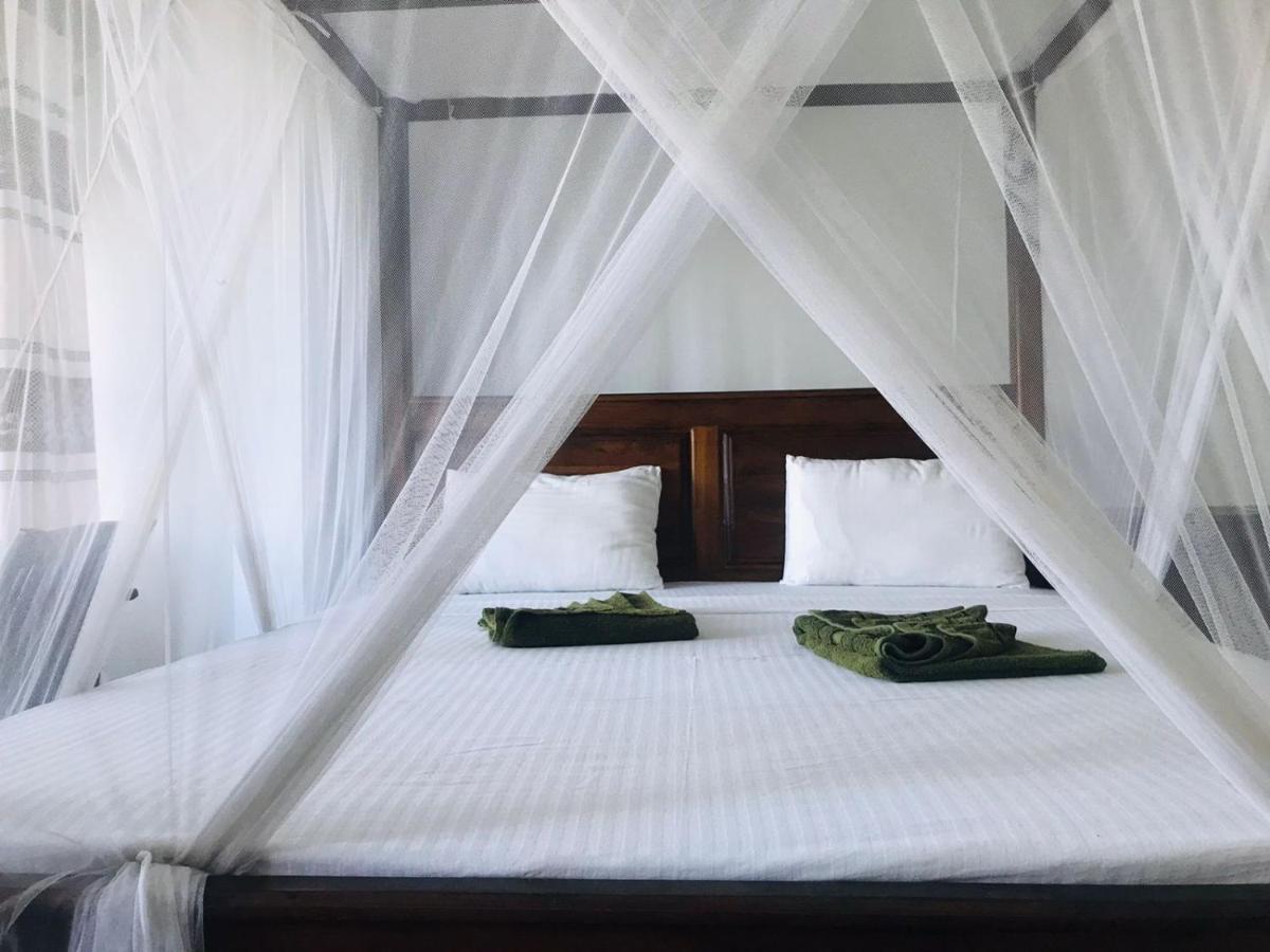 Surf Home Stay Hiriketiya Dickwella Exterior foto